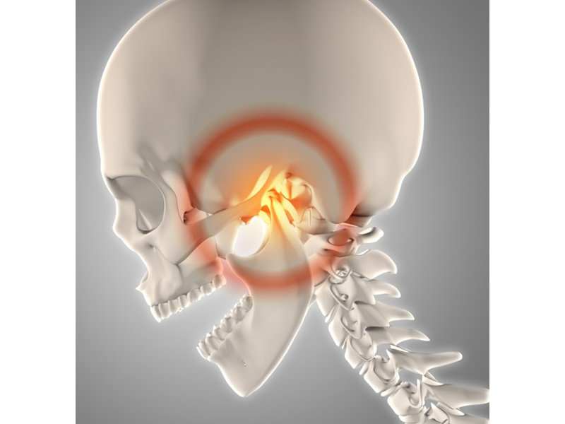 アゴの痛みイメージ